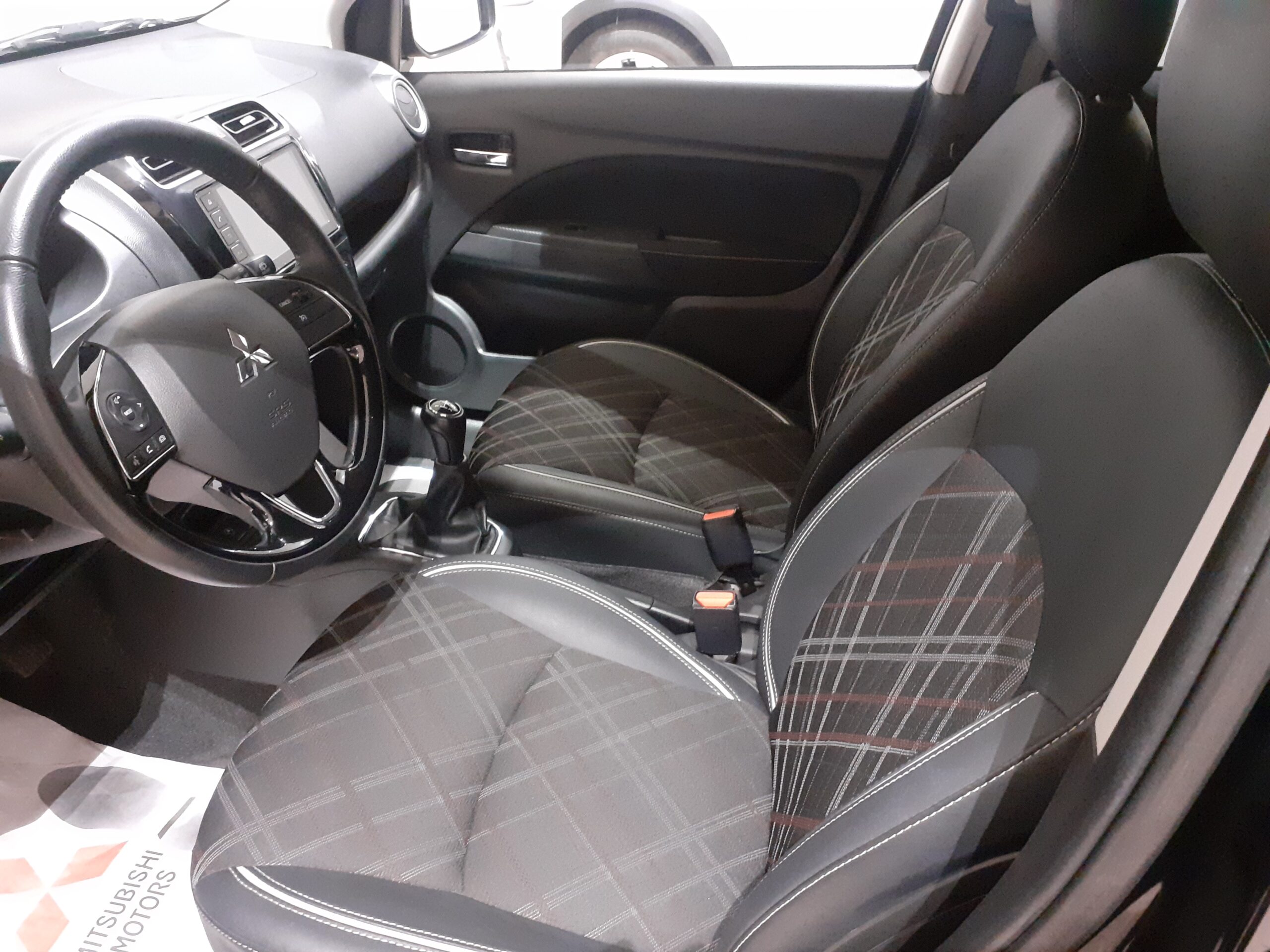 mitsubishi autos martinez alcoy